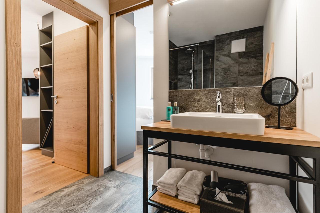 Cabin8 Alpine Flair Apartments 페르티사우 외부 사진